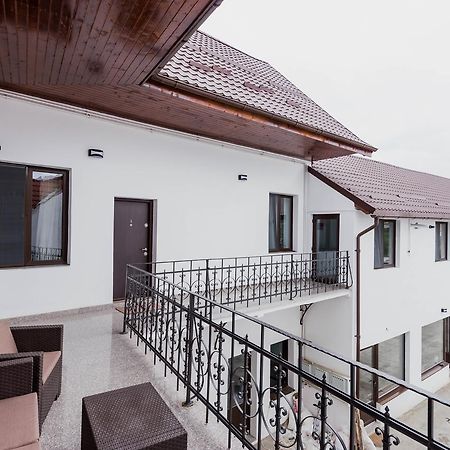 Hotel Elegant House Făgăraş Exteriér fotografie