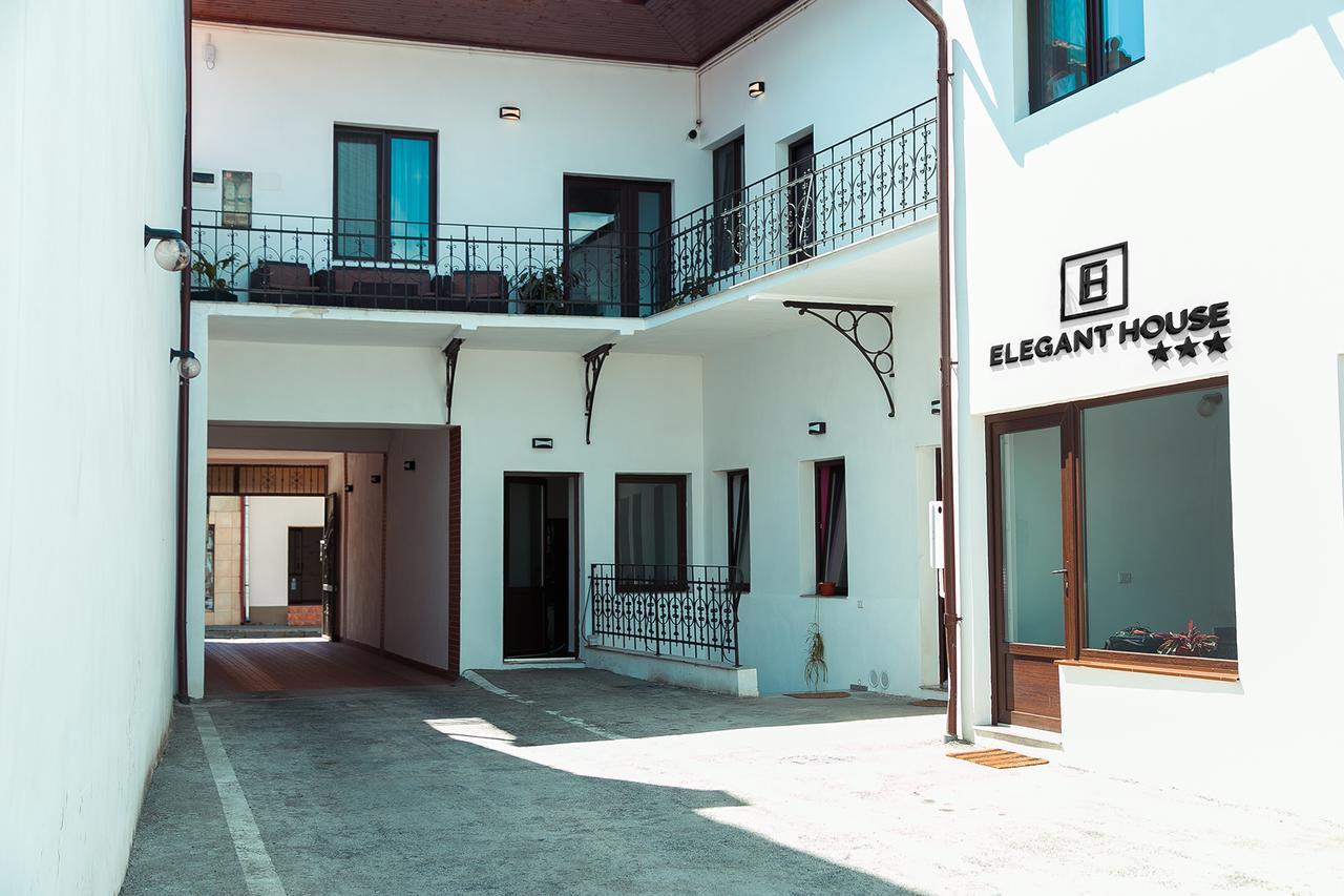 Hotel Elegant House Făgăraş Exteriér fotografie