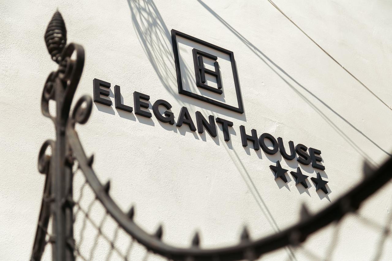 Hotel Elegant House Făgăraş Exteriér fotografie